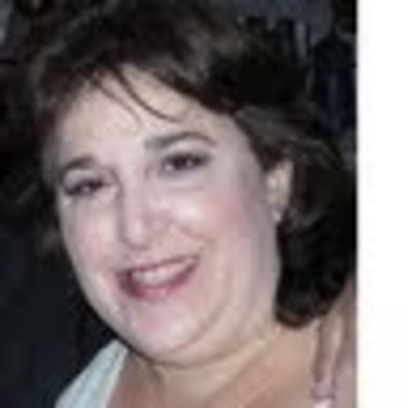 Meet your Posher, Suzanne - Picture 1 of 1